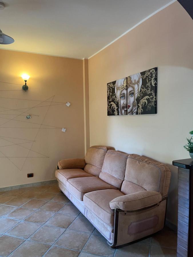 Ferienwohnung Il Viandante Olivarella-Corriolo Exterior foto
