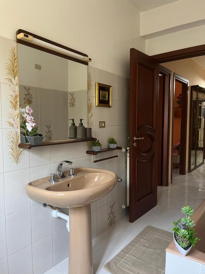 Ferienwohnung Il Viandante Olivarella-Corriolo Exterior foto
