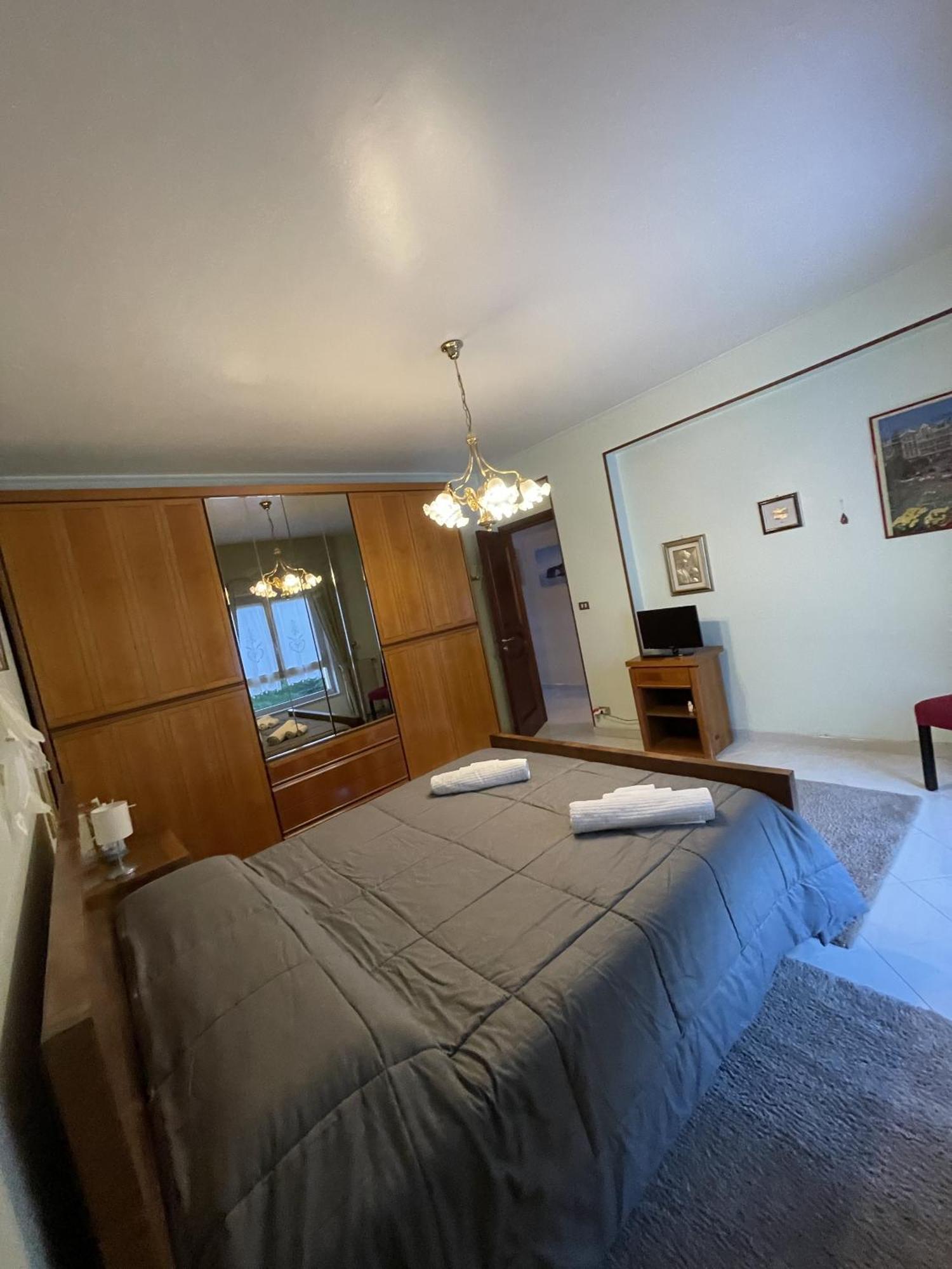 Ferienwohnung Il Viandante Olivarella-Corriolo Exterior foto